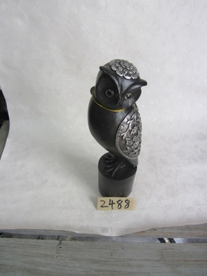 德化縣印藝印刷有限責任公司 匠心打造樹脂陶瓷工藝品，黑色帶花貓頭鷹引領家居裝飾新風尚